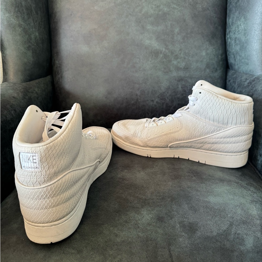 Nike Air Python Premium White Sneakers Atheleisur… - image 3